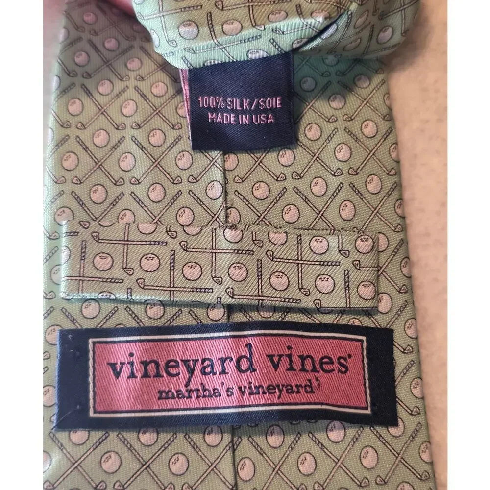 Vineyard Vines Martha's Vineyard green silk golf ball tee tie - 58